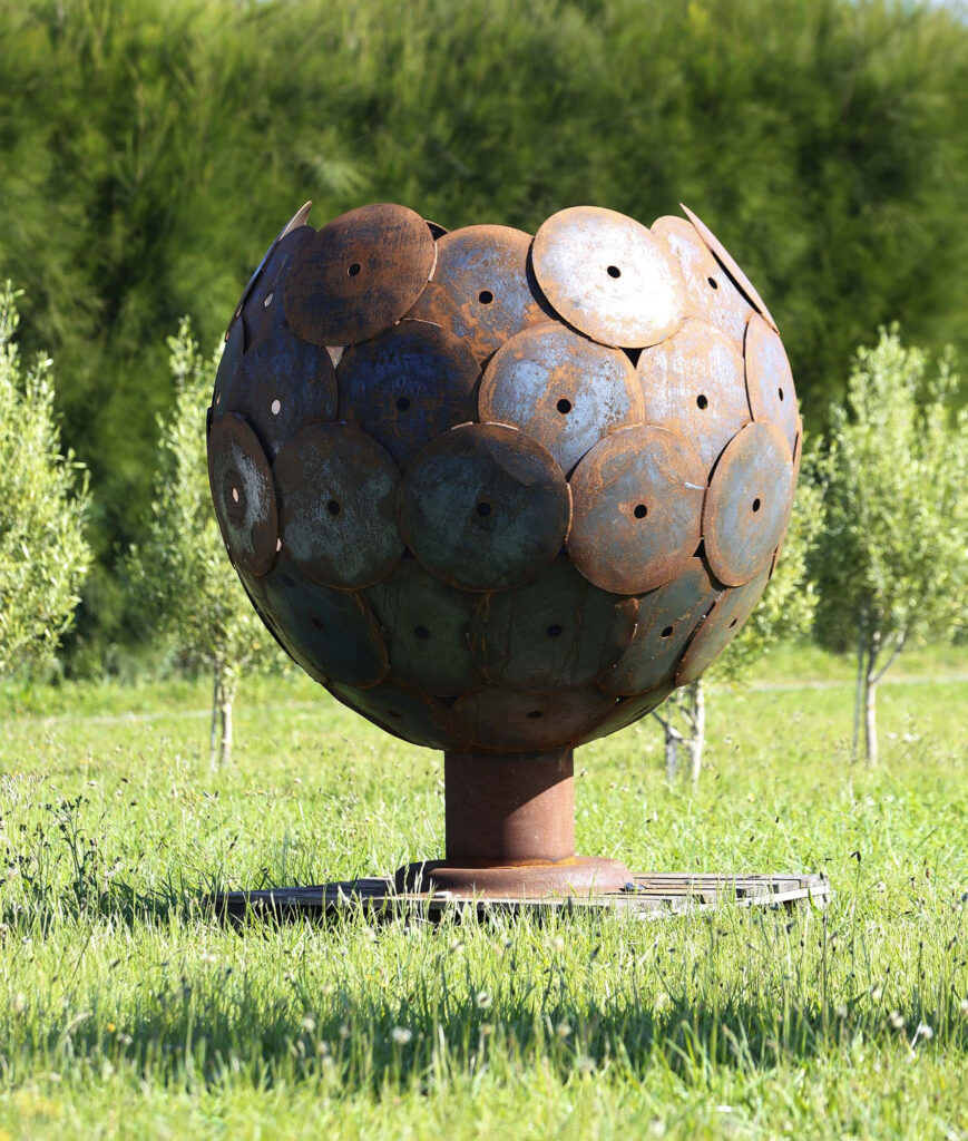 11) LARGE DISC GOBLET