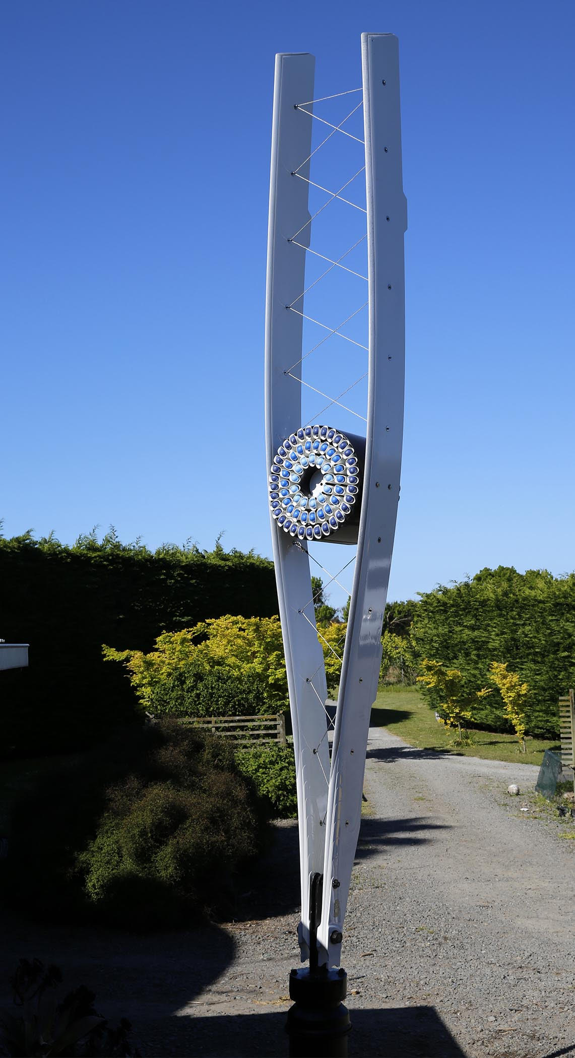 large rOTATING LACED BLADE