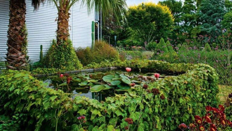 john woodham sculptor new zealand contemporary sculptor garden